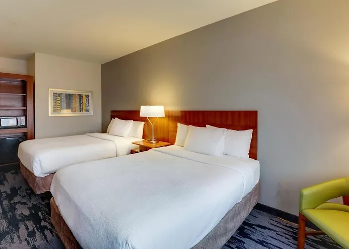 Fairfield & By Marriott Worth I-30 West Near Nas Jrb 3* Fort Worth