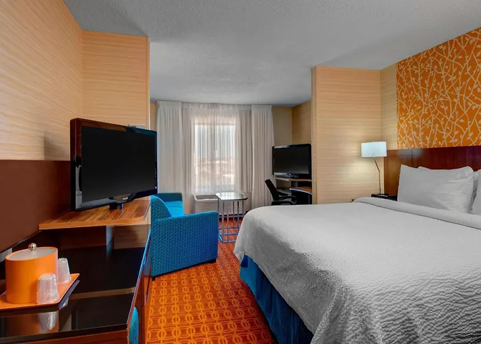 Fairfield & By Marriott Worth I-30 West Near Nas Jrb 3*