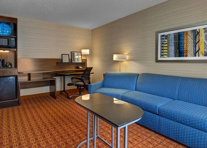 Fairfield & By Marriott Worth I-30 West Near Nas Jrb 3* Fort Worth
