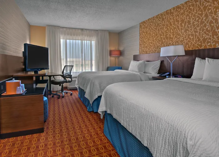 Fairfield & By Marriott Worth I-30 West Near Nas Jrb 3* Fort Worth