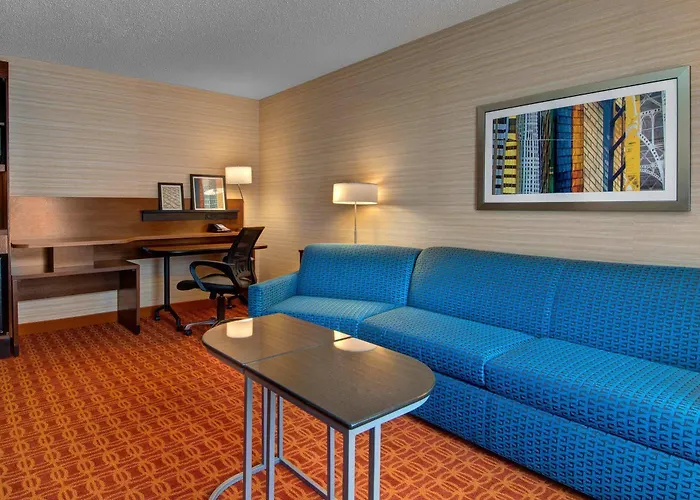 Fairfield & By Marriott Worth I-30 West Near Nas Jrb 3* Fort Worth